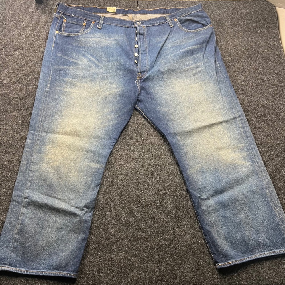 Levis 501 Original Fit Jeans Mens W54 L30 Blue Denim Button Fly 11501-0189
